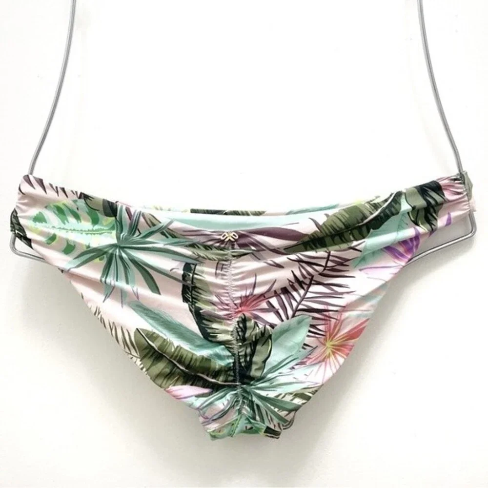 NWT PQ Swim Bahamas Basic Ruched Teeny Cut Bikini Bottoms Size Medium PILYQ NEW